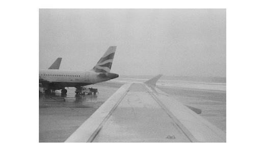 5b2b70f3-5305-4977-a3eb-68eb172fd9f3זנב מטוס